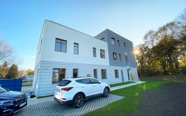 Viladům Uhříněves – nové byty Praha 10 – Uhříněves