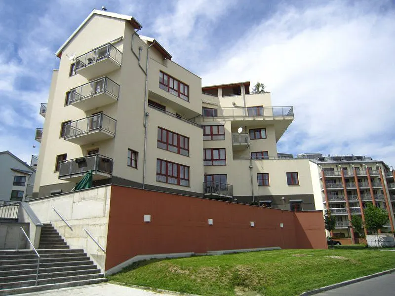 Rezidence Pod Juliskou – nové byty Praha 6 – Dejvice – foto 1