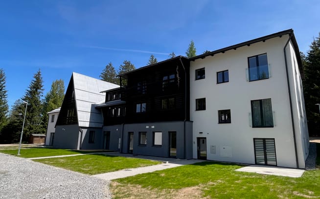 Apartmány a rekreační domky Svratouch – rodinné domy a nové byty Svratouch, okres Chrudim