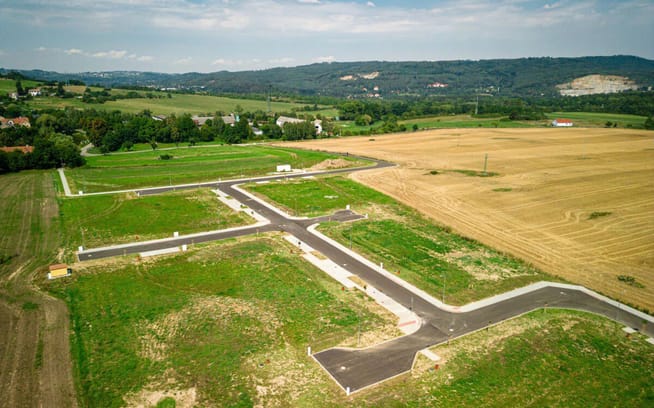 Nad Zlatou řekou – pozemky Lešany, okres Benešov