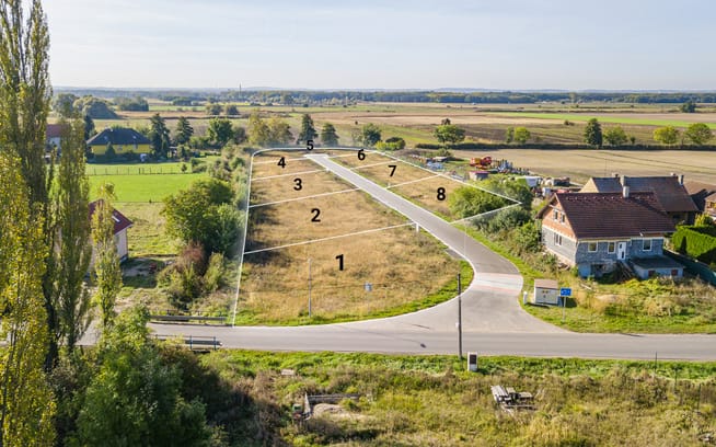 Pozemky Nedomice – pozemky Nedomice, okres Mělník